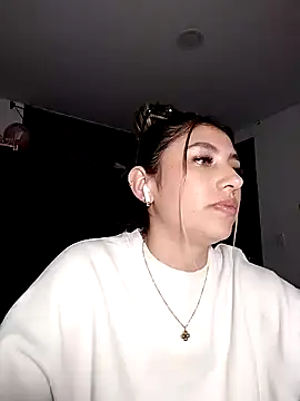 AliceTeenager___ webcam