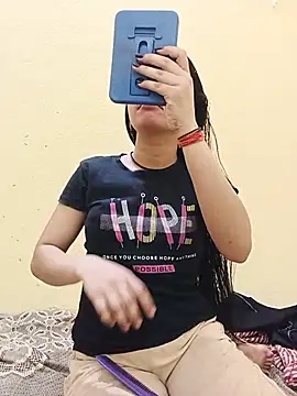 20_year_only_girl webcam