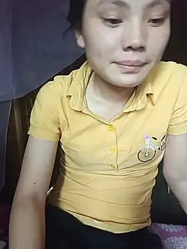 Hilary-123 webcam