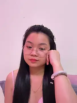 ___KARA___ webcam