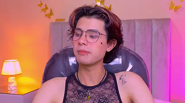 Derek_Sinn webcam