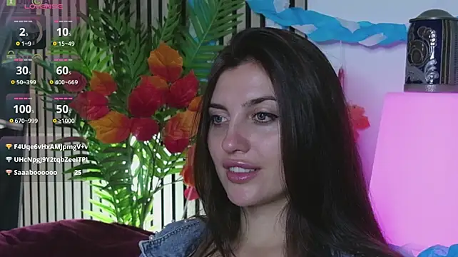 Ema_Reese webcam