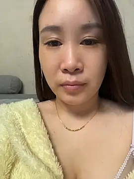 xiaoyan-888 webcam