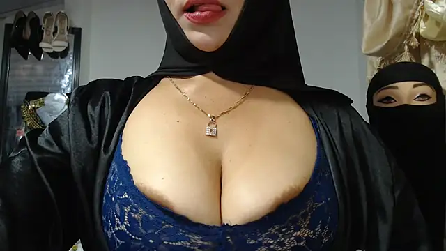 nadia__abaud live cam