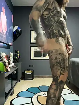 ThomasHells live cam on StripChat