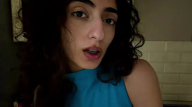 ShantiLeavitt webcam