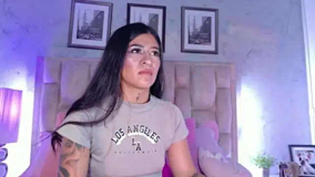 ChloeBliss_ webcam