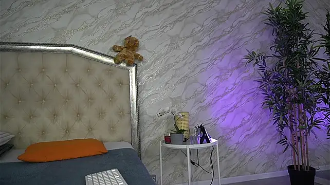 StaceySin webcam