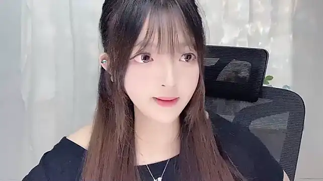 KK668866 webcam