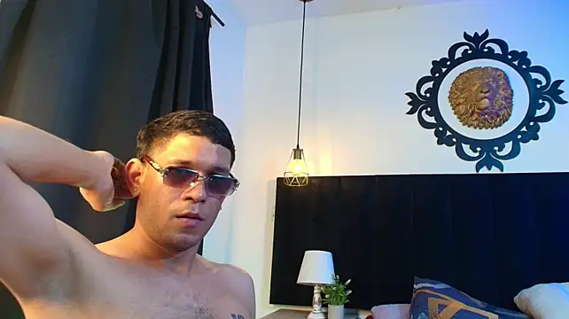 Justin_Royers webcam
