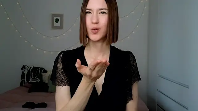 AliciaNewell webcam