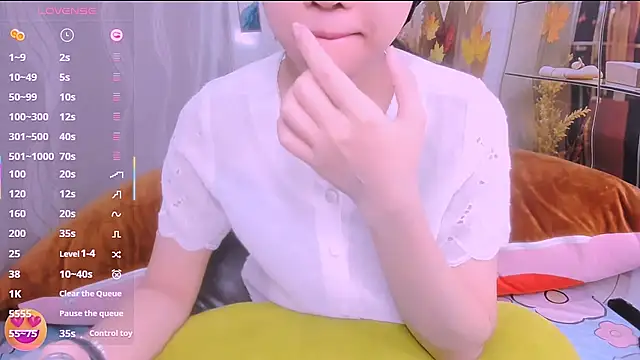 julialy_ webcam