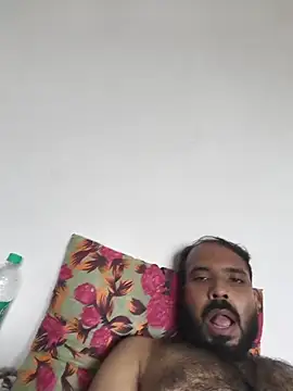 Hairy_hunk32 webcam