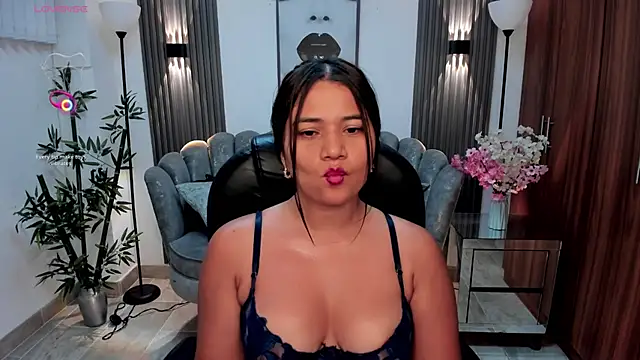 Karliie_kloss_ webcam