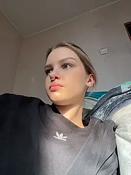 AshleyMur webcam