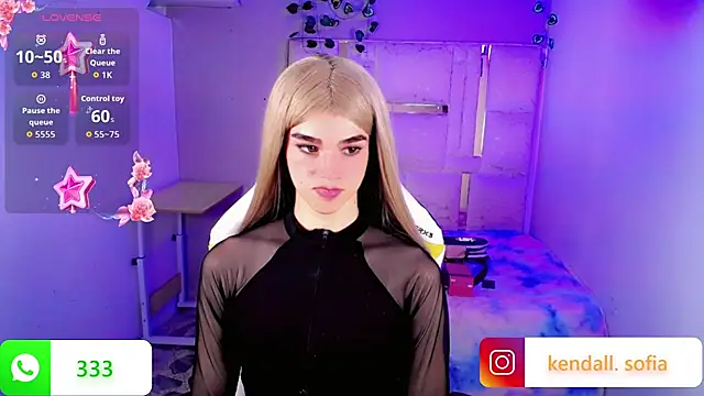 Sophiaa_doll_ webcam
