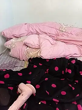 Petite_Nana webcam
