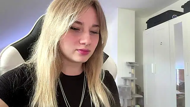 tutsicutie webcam