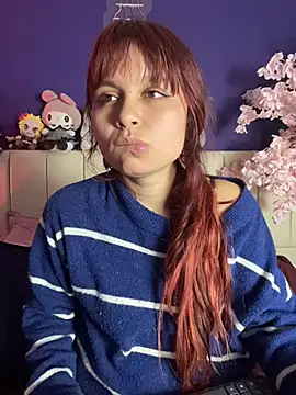 CarrieBlossom webcam