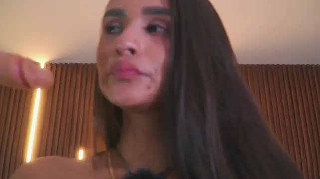 Im_alana webcam