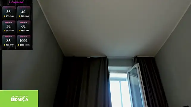 LiliHerrera webcam