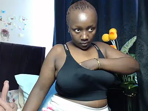 curvy_zara webcam