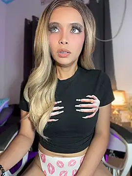 MajesticKitana webcam