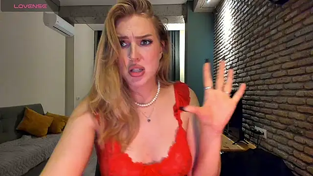 fifteenpoem webcam