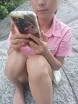 Linda-yiyi webcam