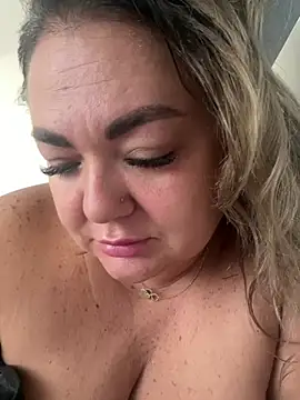 MikyVesela webcam