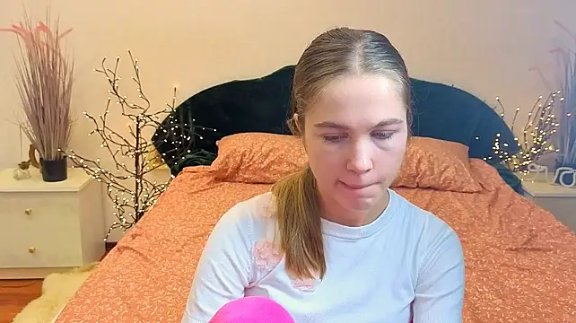 LoveXLexi webcam