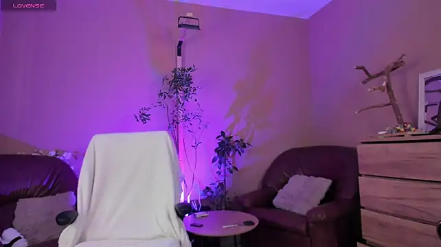 KaylaLaine webcam