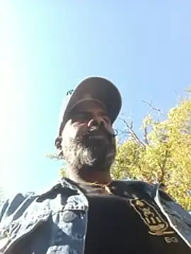 frenchblackc31 webcam