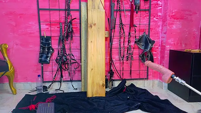 _candy_bdsm_ webcam