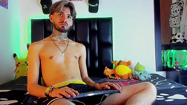 Brutal_Sex_Fucking live cam on StripChat