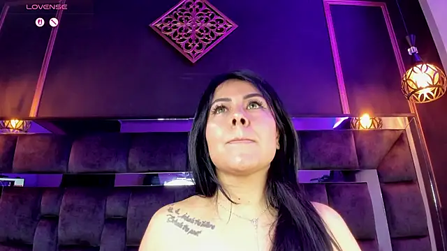 Aniajoness_ webcam