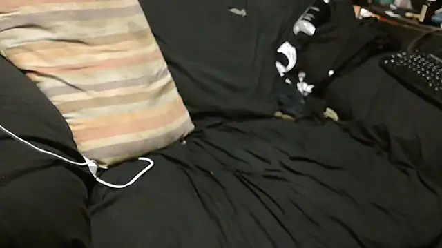 N3V3RPANIC@xh webcam