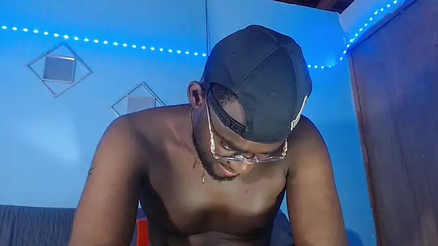 eebony_stallion live cam preview