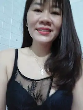 Singlemom69xx webcam