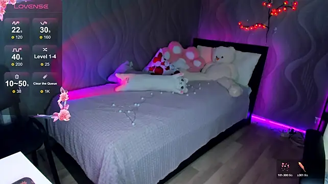 VivieSunn webcam