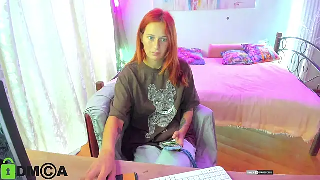 Lily_Viola webcam