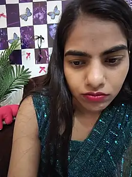 Alisha_Babyy webcam