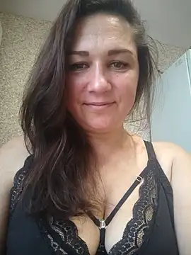 Susan8421 webcam