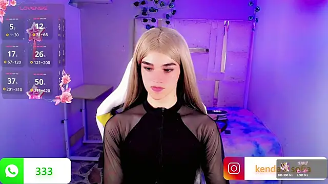 Sophiaa_doll_