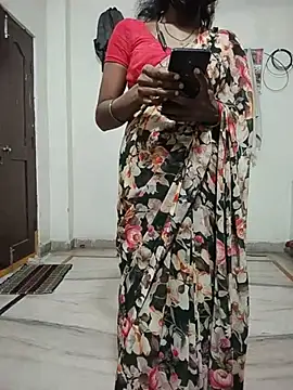 sujjisexyy webcam