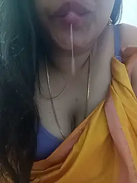 Anushka_tamil_kannada