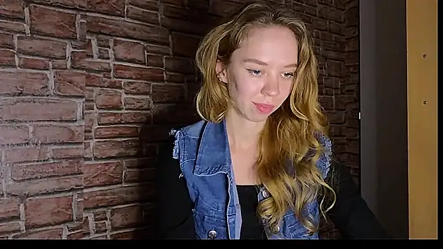ElizaStorm webcam