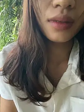 Joan_202 webcam