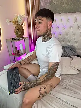 Canili_Hot webcam