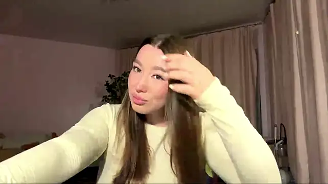 WrongRoyal webcam